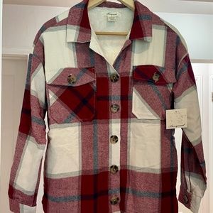 Flannel fleece lined women's shirt. Brand PASSPORT.
